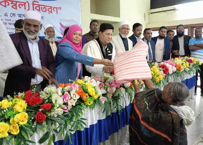 প্রকল্প সময়মতো শেষ না হলে জবাবদিহি করতে হবে: ড. মোমেন