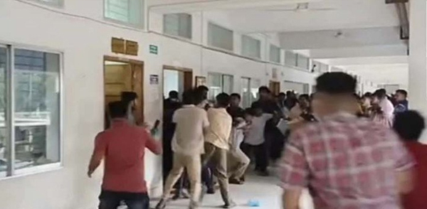 হবিগঞ্জে আদালতে আসামির ওপর হামলা, ছিনিয়ে নেওয়ার চেষ্টা