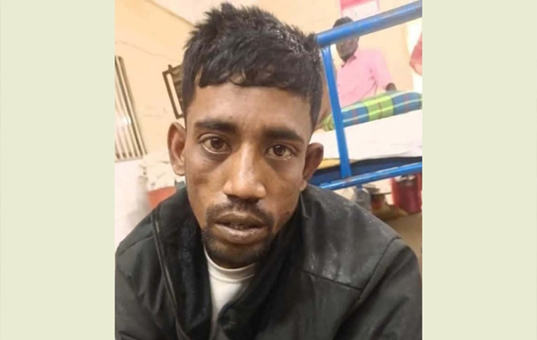 পুলিশ পাহারায় চিকিৎসাধীন ডাকাতের পালানোর চেষ্টা   