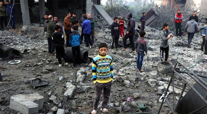 গাজায় বাড়ছে ইসরায়েলি হামলা, আরও ৭১ নিহত