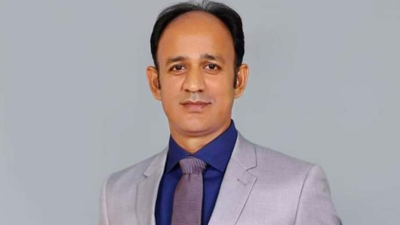 ব্যারিস্টার সুমনের স্ত্রীসহ দেশত্যাগে নিষেধাজ্ঞা