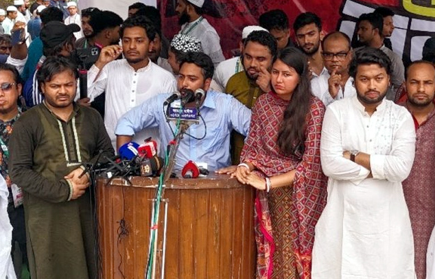 বিচার, সংস্কার ও নতুন সংবিধানের মাধ্যমে নতুন বাংলাদেশের যাত্রা শুরু করতে চাই : নাহিদ ইসলাম