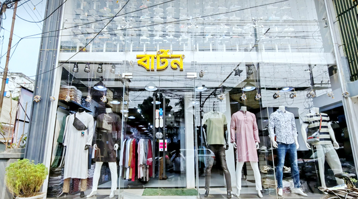 ডাবল ট্যাগ ও কাগজপত্রে অনিয়ম: কুমারপাড়ার ৭ দোকানে জরিমানা