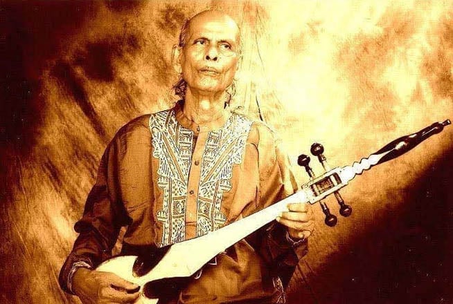 বাউল শাহ আব্দুল করিমের ১৫তম মৃত্যুবার্ষিকী আজ