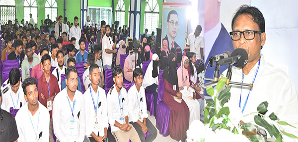 উন্নত ও জ্ঞান-ভিত্তিক দেশ গঠনে শিক্ষার্থীদের ভূমিকা অপরিহার্য : এম এ সালাম