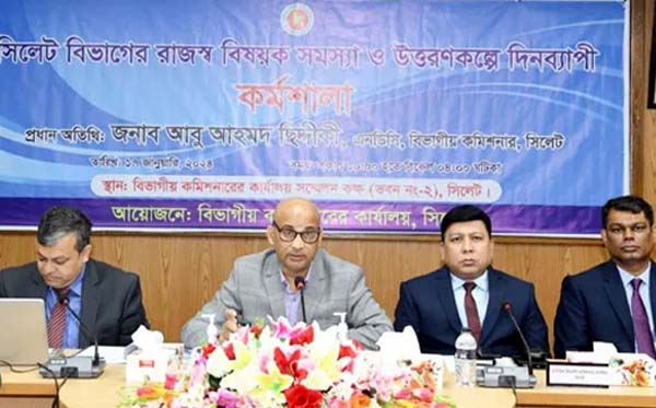  সবাইকে দেশের জন্য নিস্বার্থভাবে কাজ করতে হবে : বিভাগীয় কমিশনার