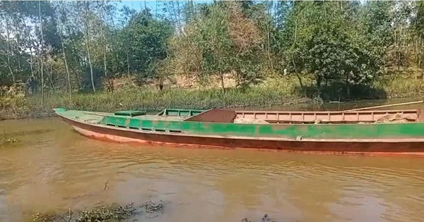 ছাতকে সংরক্ষিত বনভূমি থেকে ৪টি স্টিল নৌকা আটক