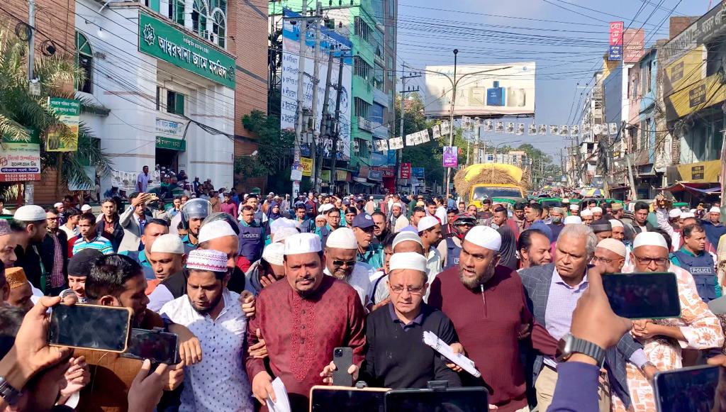 প্রহসনের নির্বাচন বর্জন করুন, কেউ ভোটকেন্দ্রে যাবেন না  : খন্দকার মুক্তাদির