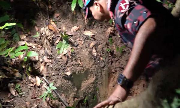 চুনারুঘাটের সাতছড়িতে মাটির নিচে ৬ পিস্তল, ২২ রাউন্ড গুলি উদ্ধার