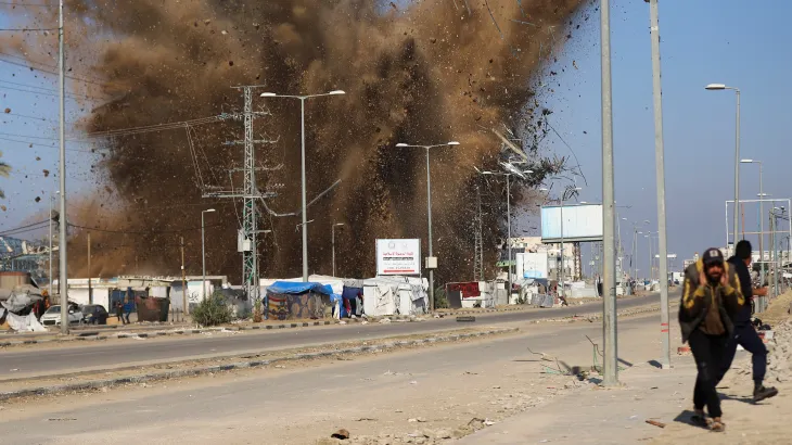 গাজায় ইসরায়েলের ভয়াবহ হামলায় দুই দিনে নিহত ১৩৮
