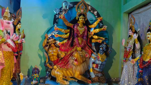মহাষষ্ঠীর মধ্য দিয়ে জগন্নাথপুরে শুরু হচ্ছে দুর্গাপূজার আনুষ্ঠানিকতা