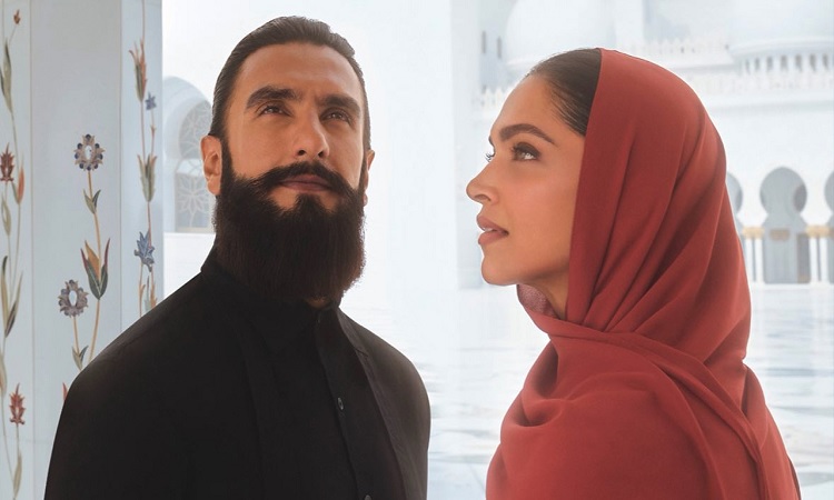 একেবারে নতুন রূপে রণবীর-দীপিকা