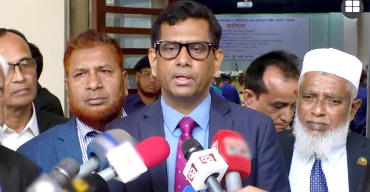 এক দেড় মাসের মধ্যে শেখ হাসিনার বিচার শুরু হতে পারে : চিফ প্রসিকিউটর