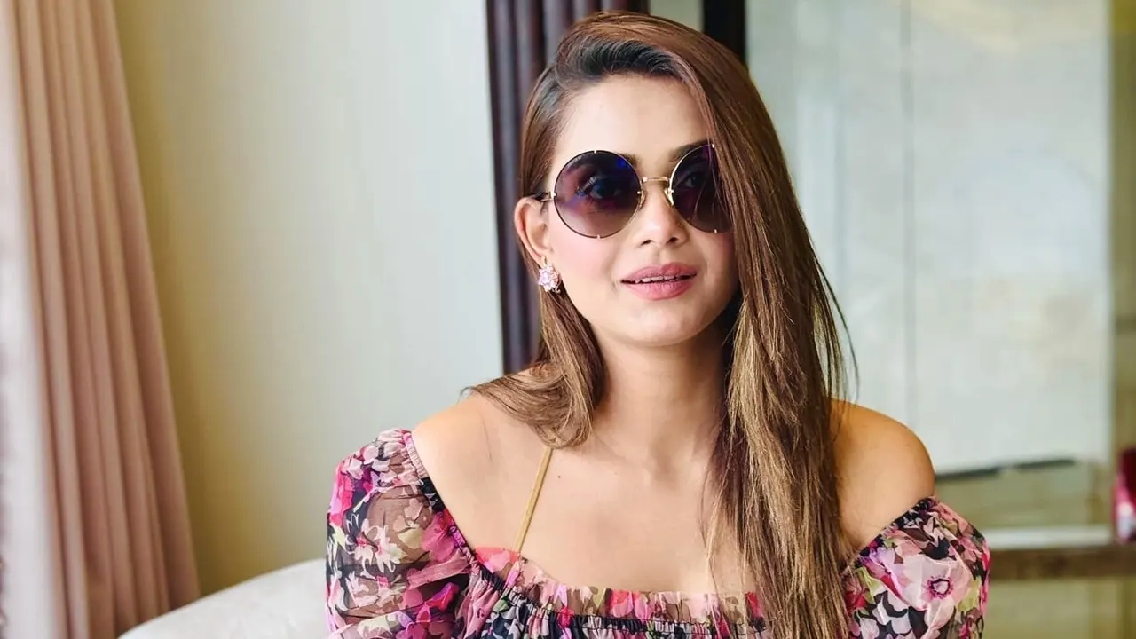 কোটা আন্দোলন নিয়ে যা বললেন তানজিন তিশা 