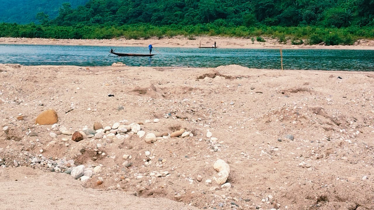 পাঁচ দিনেও সাদাপাথর লুটের তদন্ত কাজ শেষ হয়নি