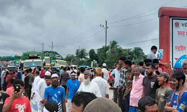মাধবপুরে গ্যাসের দাবিতে ঢাকা-সিলেট মহাসড়ক অবরোধ, ৫ কিমি যানজট