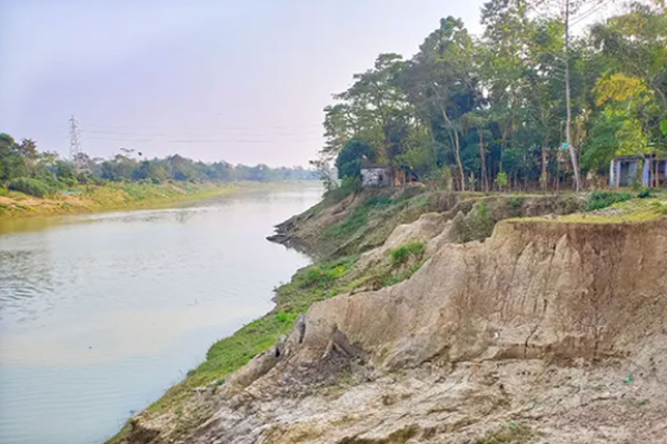 কানাইঘাটে নৌকা ডুবে মাঝি নিখোঁজ