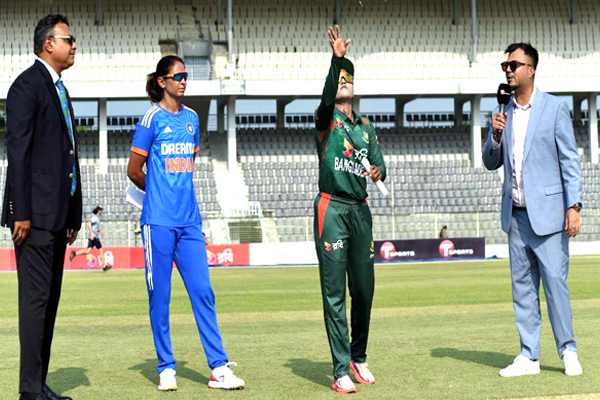 ভারতের বিপক্ষে টস হেরে ফিল্ডিংয়ে বাংলাদেশ
