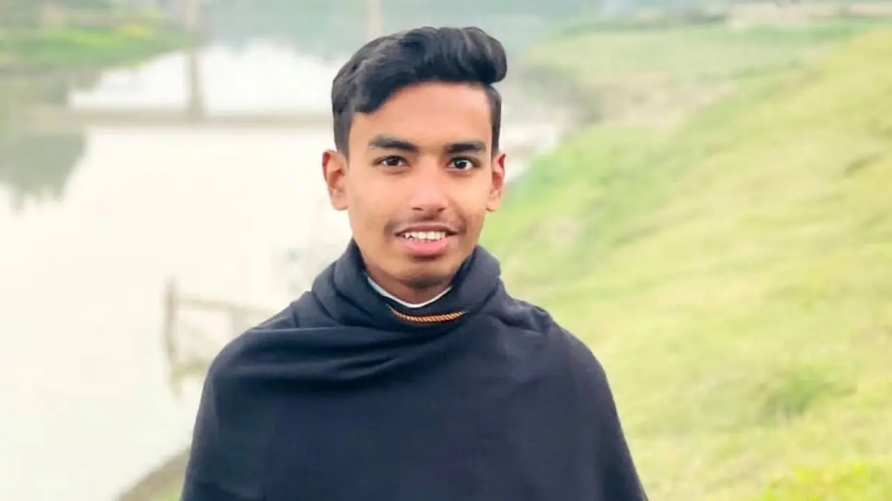 দেশ ছাড়ার সময় বিমানবন্দরে আটকে দেওয়া হলো সেই আলোচিত মাহদীকে