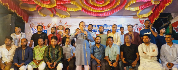 দক্ষিণ সুরমায় পূজা মণ্ডপ পরিদর্শনে ইমদাদ চৌধুরী