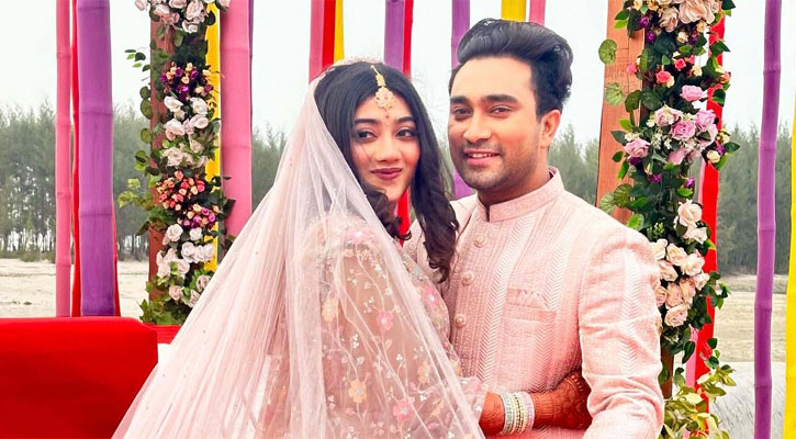 প্রকাশ্যে এলো জোভানের স্ত্রীর ছবি 