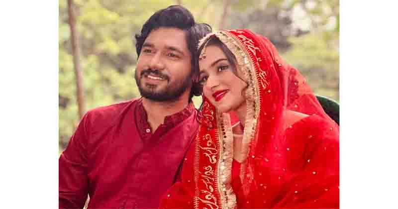 পর্দায় নয় বাস্তবেও প্রেম করছেন কেয়া পায়েল&ndash;খায়রুল বাশার