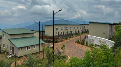 অবৈধ অভিবাসীদের রুয়ান্ডা পাঠাবে যুক্তরাজ্য