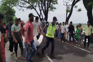 সুনামগঞ্জ সড়কে কার-মোটরসাইকেল সংঘর্ষে  নিহত ২