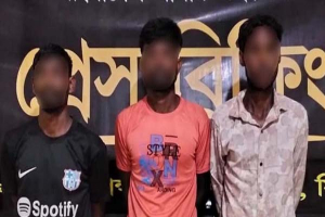 মাধবপুরে ৫০ কেজি গাঁজাসহ তিনজন আটক