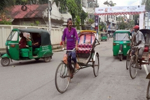 আতঙ্কে নগরবাসী