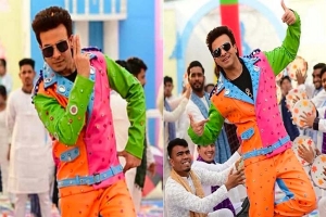 আলোচনায় শাকিবের 'নতুন লুক'