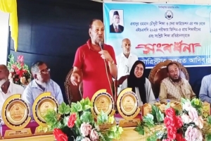 বর্তমান সরকারকে 'টোকাই' বললেন আওয়ামী লীগ নেতা