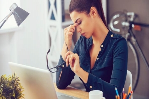 ৮ ঘণ্টার কম ঘুমে বিষণ্নতার ঝুঁকি