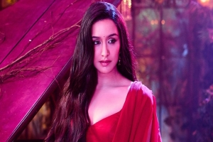 পারিশ্রমিক বাড়ালেন শ্রদ্ধা কাপুর