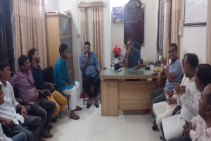 চুনারুঘাট থানায় ওসির সাথে উপজেলা বিএনপির সৌজন্যে সাক্ষাত 