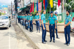 সিলেটে কঠোর অবস্থানে পুলিশ