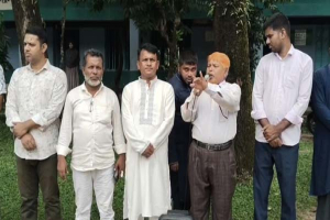 বাদাঘাট পাবলিক উচ্চ বিদ্যালয়ে মোবাইল নিষিদ্ধ, ধরা পড়লে বহিষ্কার