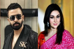 আপত্তিকর' কর নামে শাকিবের নায়িকা ছিলেন অপু বিশ্বাস