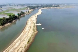 সুনামগঞ্জে হাওরের ফসল রক্ষা বাঁধের কাজ নিয়ে অনিশ্চয়তা