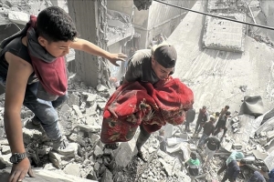 ইসরায়েলি হামলায় প্রাণ গেলো আরও ৪০ ফিলিস্তিনির