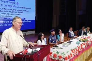মজুতদারদের ব্যাপারে সরকার সজাগ রয়েছে : কৃষিমন্ত্রী