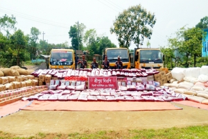 ছয় কোটি টাকার ভারতীয় চোরাই পণ্য জব্দ