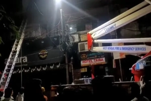 কলকাতার হোটেলে ভয়াবহ আগুন, শিশুসহ ৯ বাংলাদেশি নিহত
