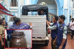 শাহজালাল মাজারে জেলা প্রশাসনের দানবাক্স স্থাপন, আয়-ব্যয়ে স্বচ্ছতা আনতে উদ্যোগ