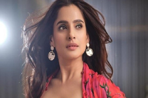 শুটিংয়ে চুম্বন দৃশ্য নিয়ে তিক্ত অভিজ্ঞতা প্রিয়ার