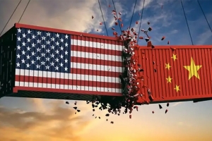 চীনা পণ্যের শুল্ক বাড়িয়ে ২৪৫ শতাংশ করলেন ট্রাম্প