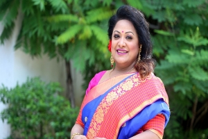 ছাত্রদের ওপর গরম পানি ঢালতে বলেন অরুণা বিশ্বাস!