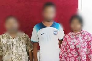 নগরীর আবাসিক হোটেলে অভিযান, নারীসহ আটক ৩