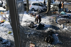 রাশিয়া নিয়ন্ত্রিত দোনেৎস্কে হামলা-গোলাবর্ষণ, নিহত ২৭