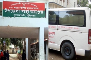 টাকা দিলে সরকারি অ্যাম্বুলেন্সের চাকা চলে